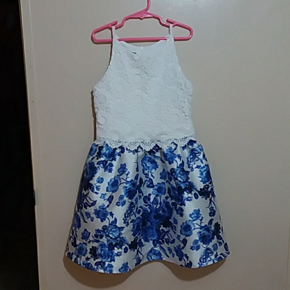 Brand new!! Beautiful By & By Girls Dress